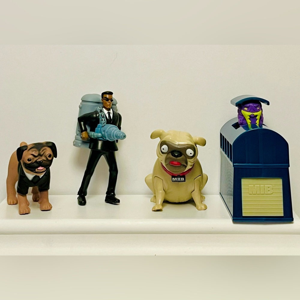 Men In Black Collectible Figures